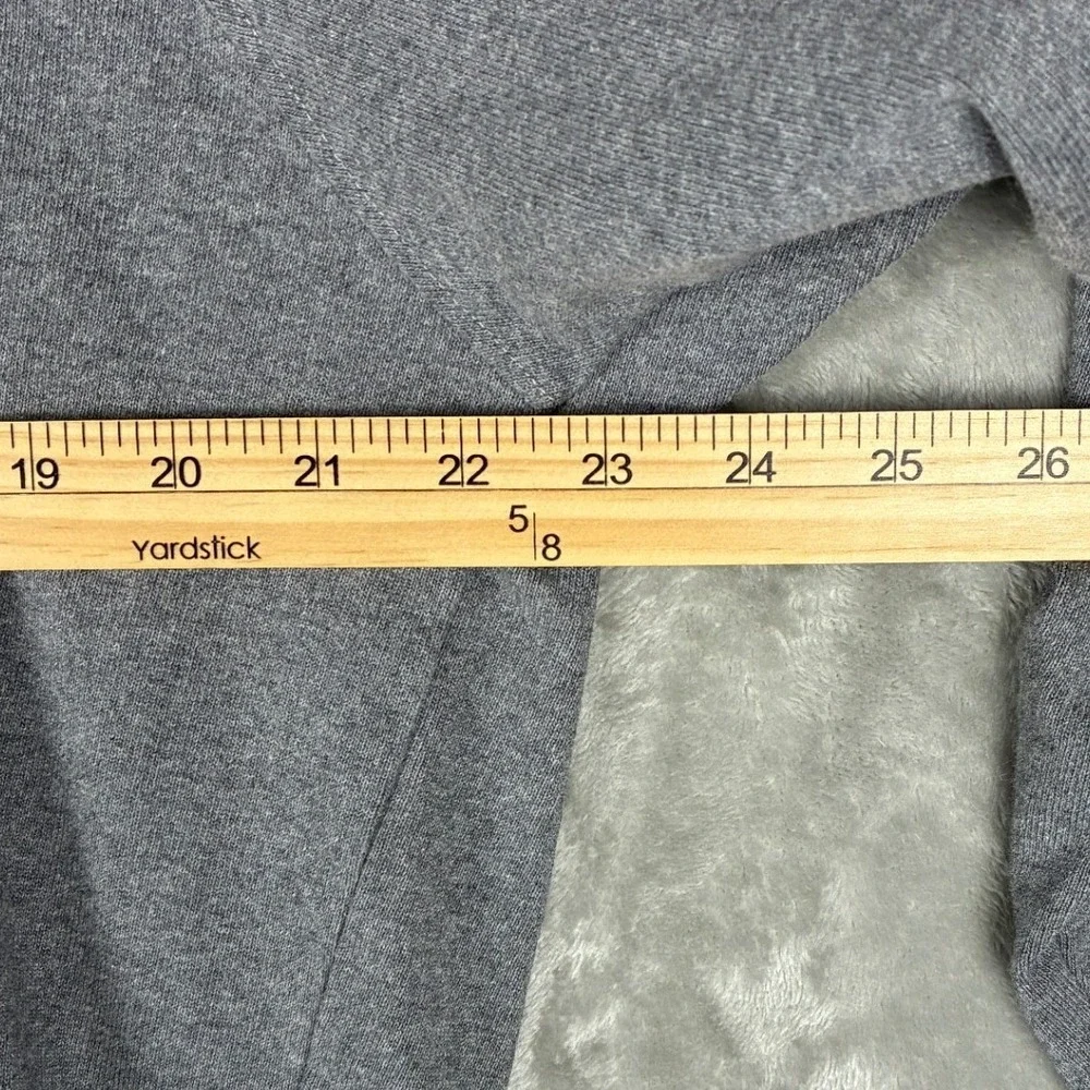 Calvin Klein Mens Grey Long Sleeve Henley Shirt Cotton Raglan Size Large 40JM200